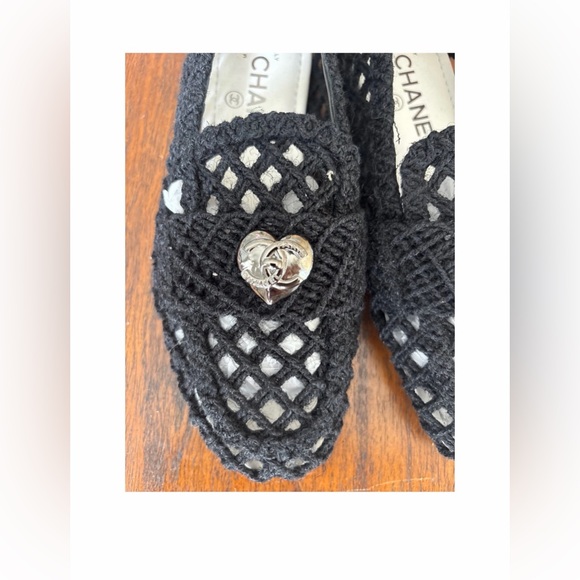 CHANEL Black CROCHET mocassins- 2023 Interlocking CC Logo Espadrilles NEW - Picture 6 of 13